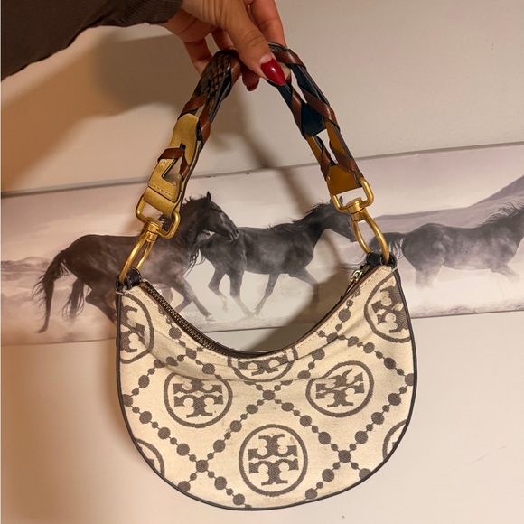 Tory Burch Handbags - Tory Burch Beige and Gray Shoulder Bag